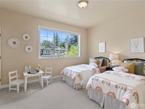 25939 SE 22nd PL, Sammamish WA 98075