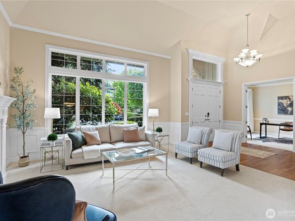 25939 SE 22nd PL, Sammamish WA 98075