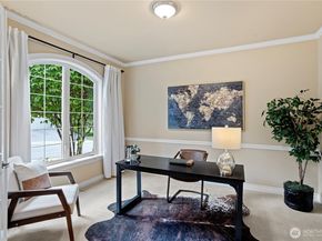 25939 SE 22nd PL, Sammamish WA 98075