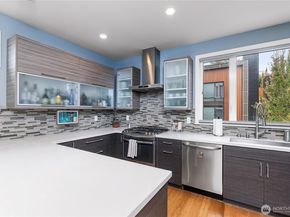 1761 20th Avenue S, Seattle WA 98144