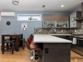 1761 20th Avenue S, Seattle WA 98144