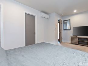 1761 20th Avenue S, Seattle WA 98144