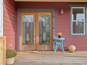 2372 Douglas Drive NE, Bainbridge Island WA 98110