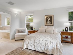 2372 Douglas Drive NE, Bainbridge Island WA 98110