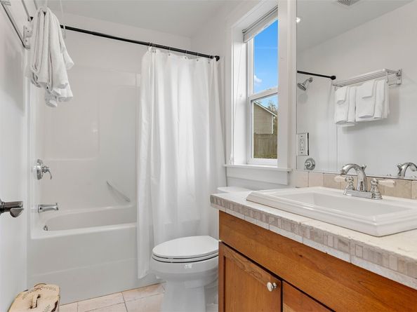 2372 Douglas Drive NE, Bainbridge Island WA 98110