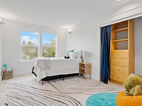 2372 Douglas Drive NE, Bainbridge Island WA 98110