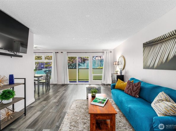 15156 65th Avenue S 1012, Tukwila WA 98188