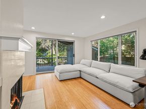 1218 101st Place NE, Bellevue WA 98004