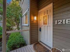 1218 101st Place NE, Bellevue WA 98004
