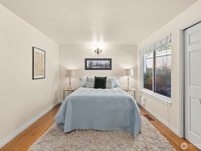 11805 NE 105th Court, Kirkland WA 98033