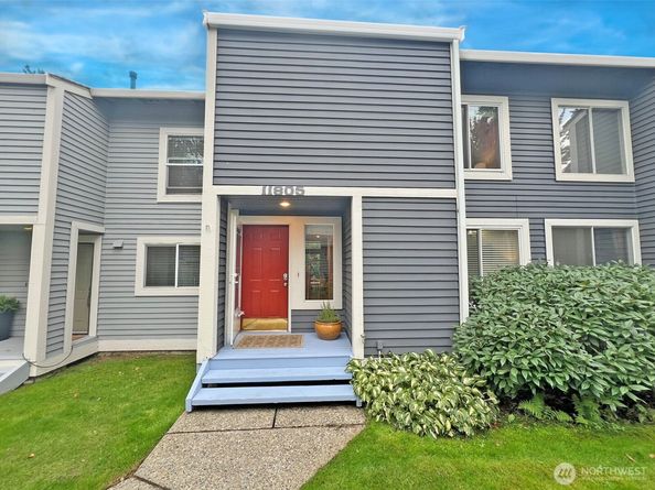 11805 NE 105th Court, Kirkland WA 98033