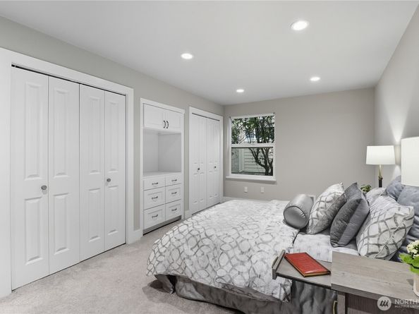 14623 NE 40th Street H7, Bellevue WA 98007