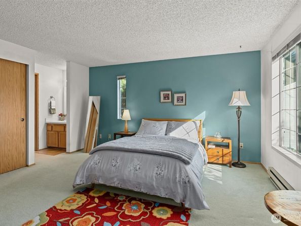 12351 SE 41st Lane 45, Bellevue WA 98006