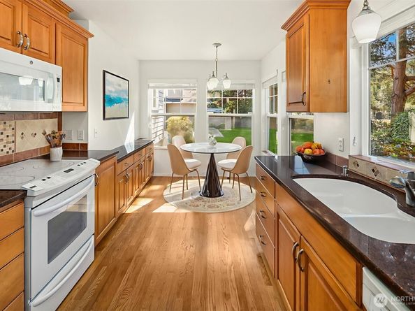 4931 S 233rd Place 271, Kent WA 98032