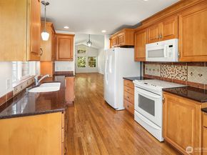 4931 S 233rd Place 271, Kent WA 98032