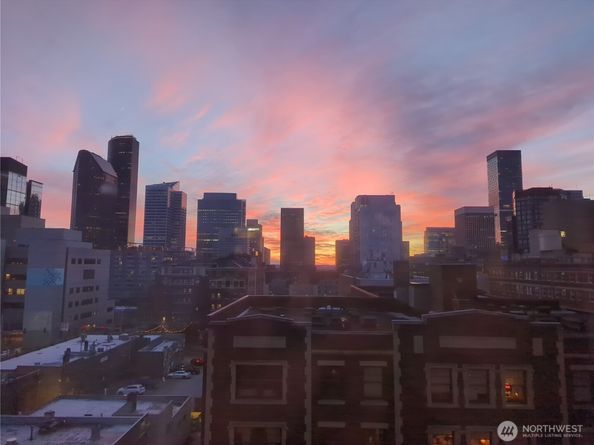 1105 Spring Street 709, Seattle WA 98104