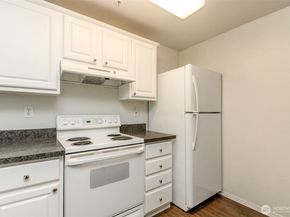 5000 Lake Washington Boulevard NE D203, Renton WA 98056