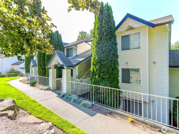 5000 Lake Washington Boulevard NE D203, Renton WA 98056