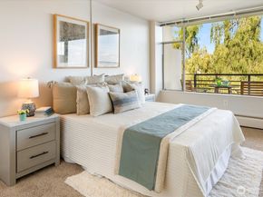 2040 43rd Avenue E 402, Seattle WA 98112