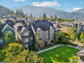 862 3rd Avenue NE, Issaquah WA 98029