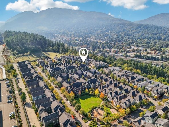 862 3rd Avenue NE, Issaquah WA 98029