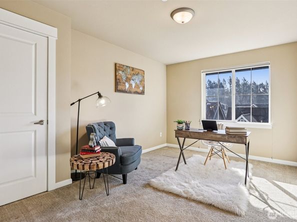 862 3rd Avenue NE, Issaquah WA 98029
