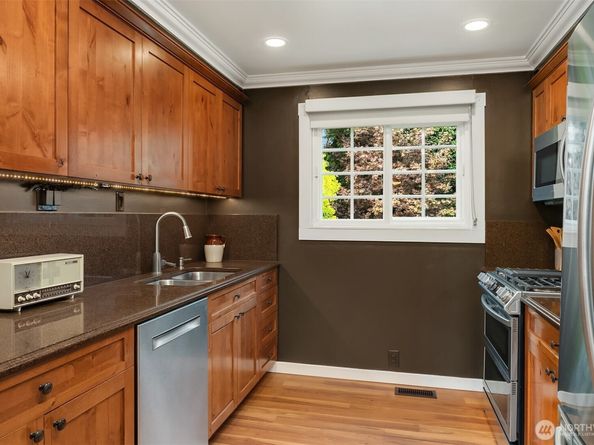6723 Flora Avenue S, Seattle WA 98108