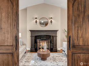 2016 236th Avenue SE, Sammamish WA 98075