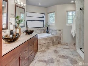 2016 236th Avenue SE, Sammamish WA 98075