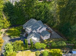 2016 236th Avenue SE, Sammamish WA 98075