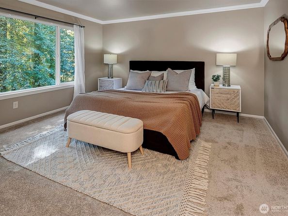 2016 236th Avenue SE, Sammamish WA 98075