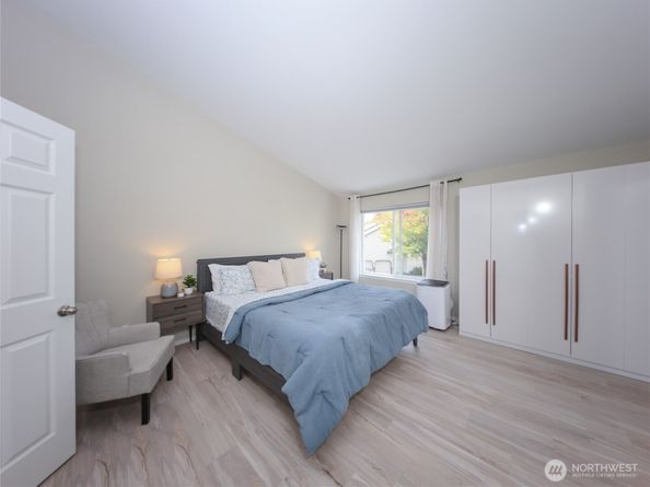 1131 115th Street SW E4, Everett WA 98204