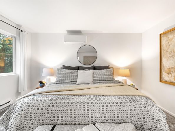 3957 S Chicago St, Seattle WA 98118