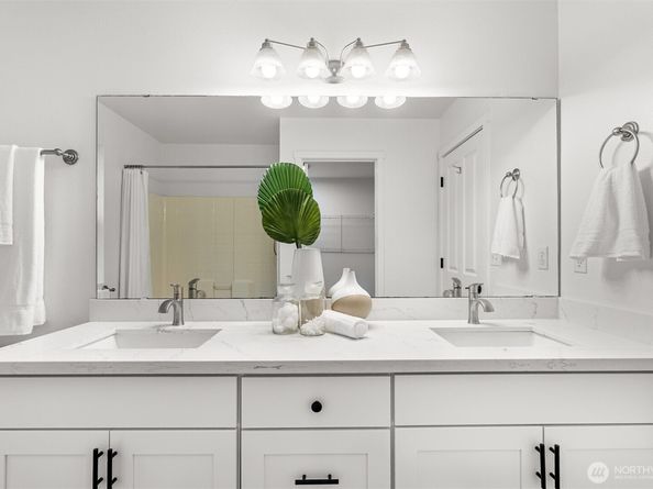 3957 S Chicago St, Seattle WA 98118