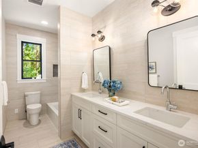 4700 & 4740 Rose Avenue NE, Bainbridge Island WA 98110