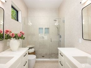 4700 & 4740 Rose Avenue NE, Bainbridge Island WA 98110