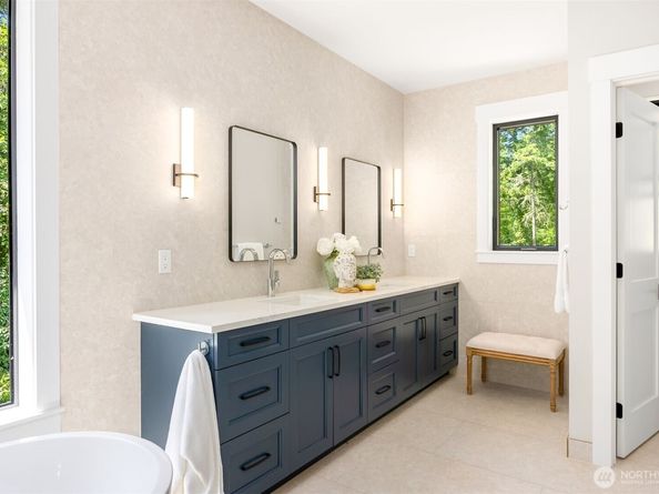 4700 & 4740 Rose Avenue NE, Bainbridge Island WA 98110