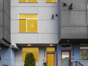 5936 S 36th Avenue F, Seattle WA 98118