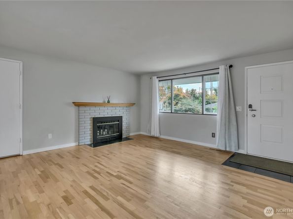 8254 NE 143rd Place, Kirkland WA 98034