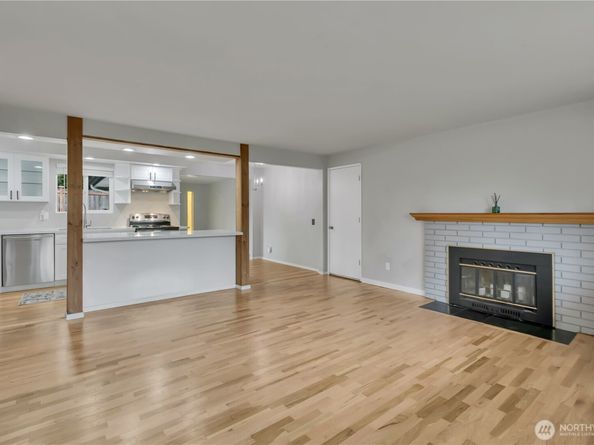 8254 NE 143rd Place, Kirkland WA 98034