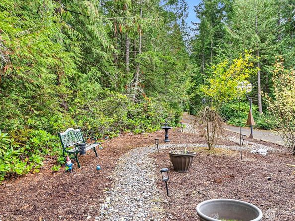 6550 NW Mathwig Lane, Silverdale WA 98383