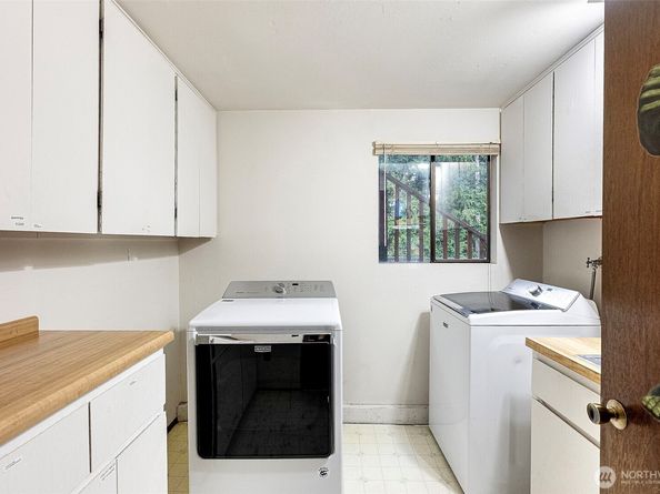 6550 NW Mathwig Lane, Silverdale WA 98383