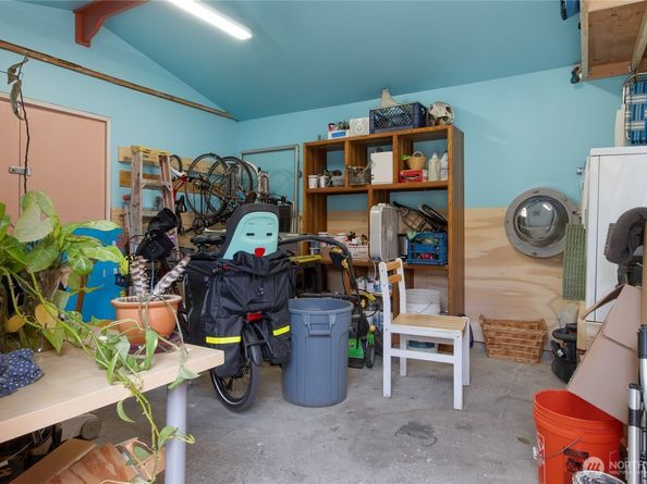 14426 12th Avenue SW, Burien WA 98166