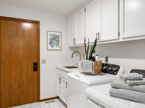 14210 207th Place NE, Woodinville WA 98077