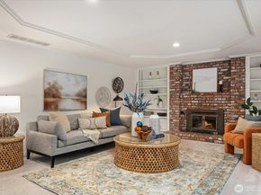 14210 207th Place NE, Woodinville WA 98077