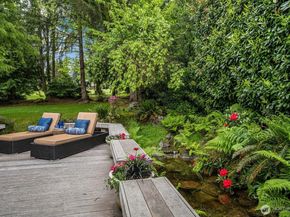 14210 207th Place NE, Woodinville WA 98077