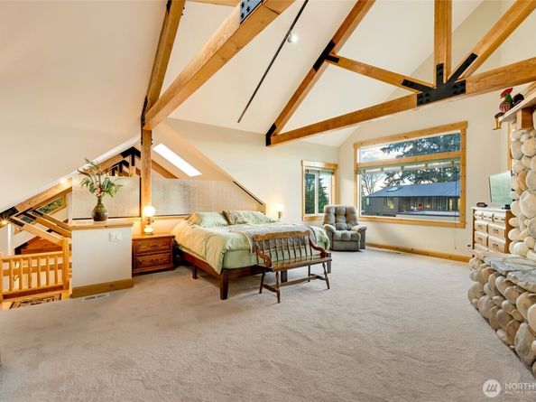 16375 NE 44th Court, Redmond WA 98052