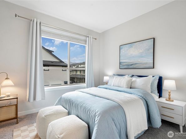 1187 7th Avenue NE 14.6, Issaquah WA 98029