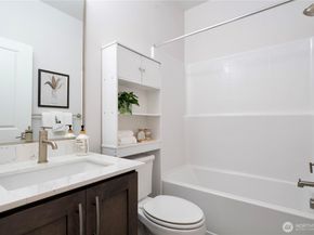 1187 7th Avenue NE 14.6, Issaquah WA 98029