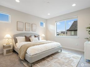 1187 7th Avenue NE 14.6, Issaquah WA 98029